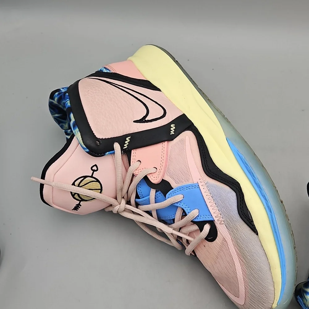 Nike Kyrie 8 Infinity Valentine's Day Pink DH5385-900 Men’s Size 10